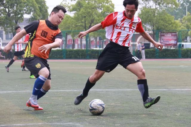 詹皇:湖人不进季后赛因天灾人祸